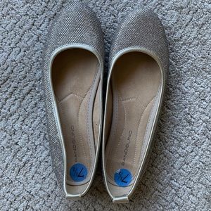 Bandolino ballet flats